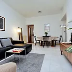 Borgo Pio Spacious Apartment