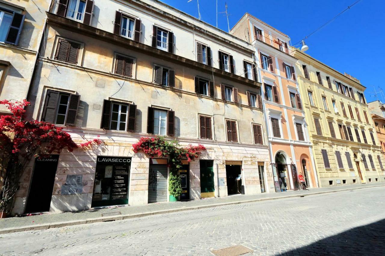 Borgo Pio Spacious Rom